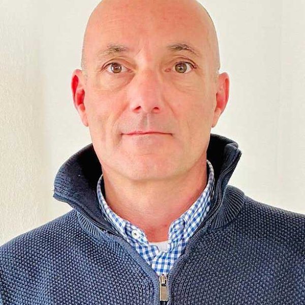 Roerto-lázaro-2 Roerto-lázaro-2